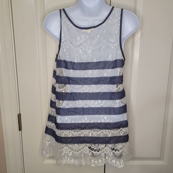 Mystree Anthropologie Sheer Lace Sleeveless Blouse Tank Top Medium‎ Romantic - Picture 4 of 10